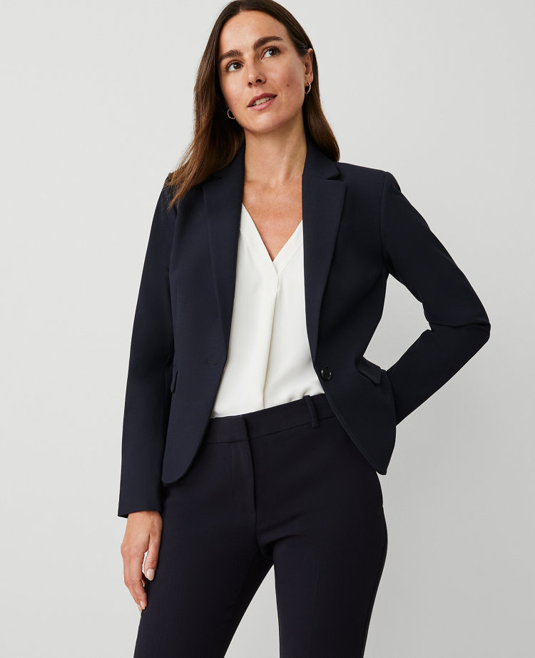 The Petite Notched One Button Blazer in Seasonless Stretch