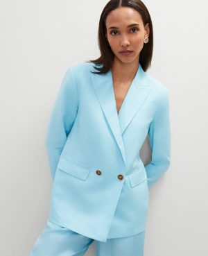 The Relaxed Double Breasted Blazer in Linen Blend
