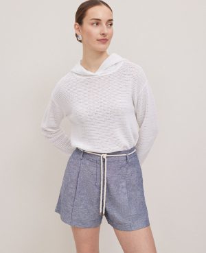 Weekend Collection Belted Shorts in Linen Blend