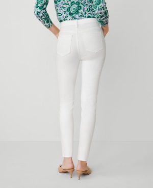The Petite Skinny Jean