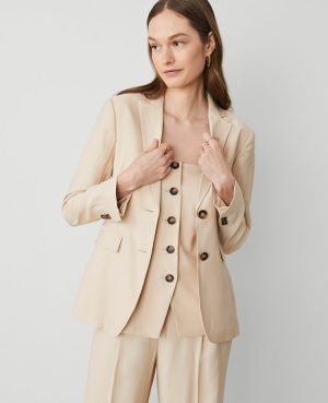 The Petite Greenwich Blazer