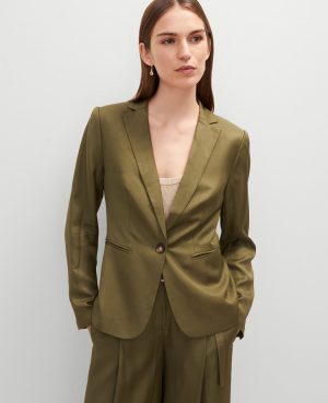 The Petite Hutton Blazer