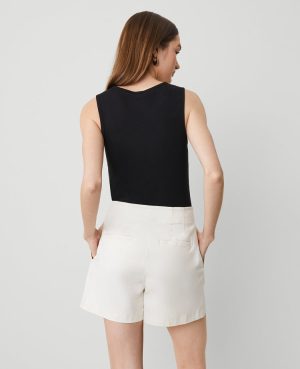 The Petite Pleated Short in Sateen