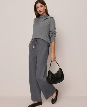 Weekend Collection Wide-Leg Jogger Pant