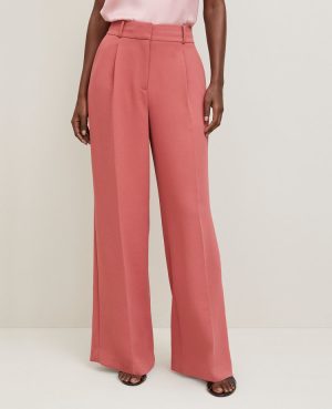 The Petite Wide-Leg Pant in Crinkle Crepe