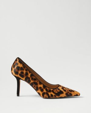Nip Toe Haircalf Pumps